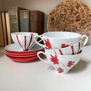 Mikasa Pure Red Flat Cup and Saucer Set Service for Four Porcelain SL 134